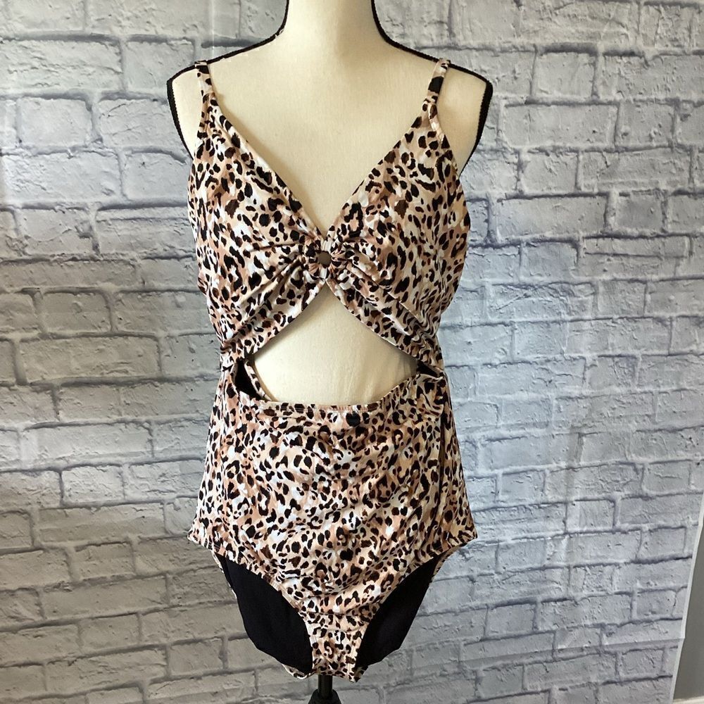 Time and Tru - Women’s Plus Brown/Black/White Animal Print Swimsuit - 2X